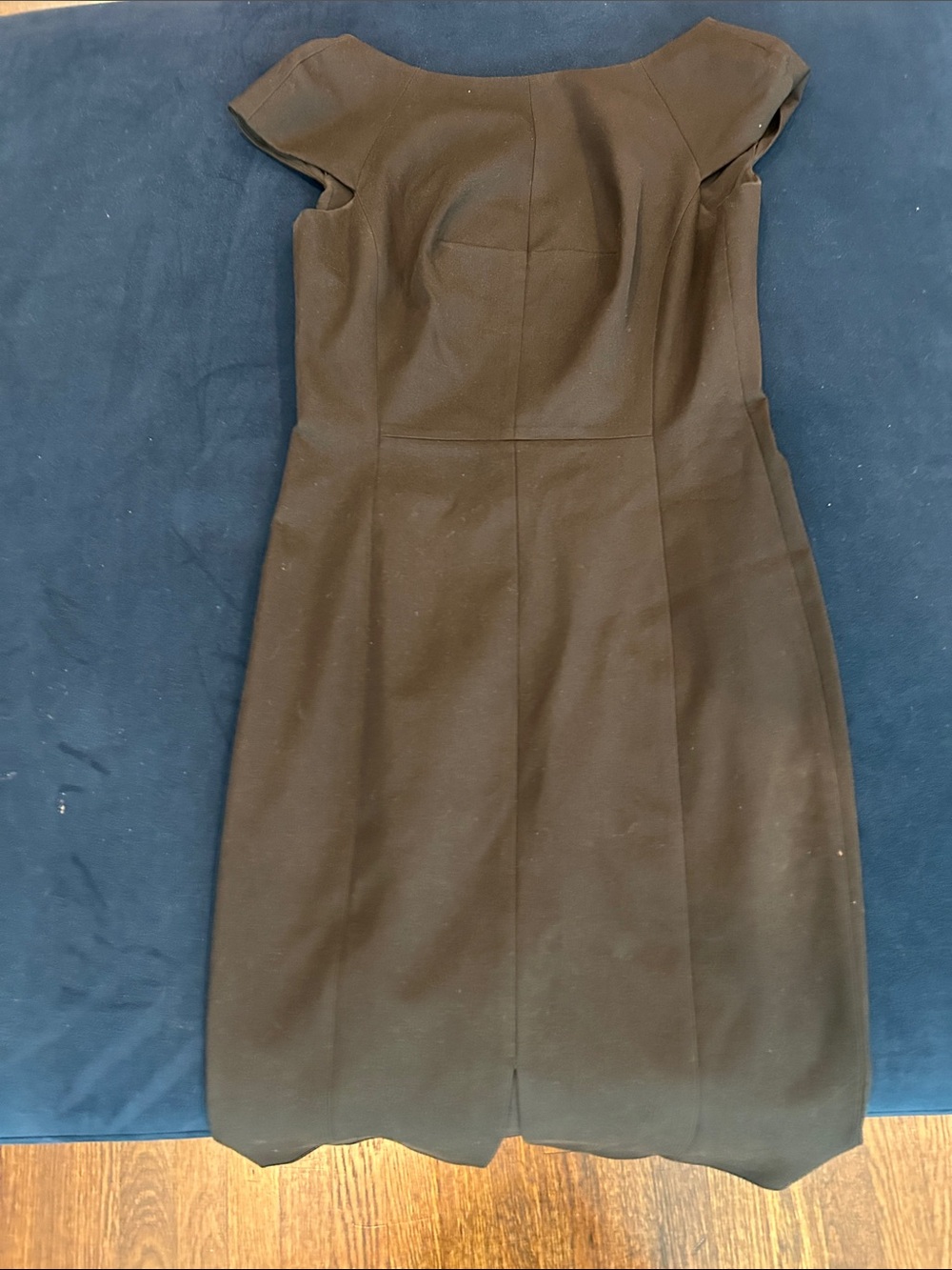 Classic Black Cap-Sleeve Sheath Dress